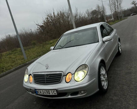 Сірий Мерседес Е-Клас, об'ємом двигуна 2.15 л та пробігом 200 тис. км за 5100 $, фото 1 на Automoto.ua