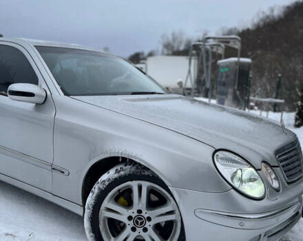 Серый Мерседес Е-Класс, объемом двигателя 2.69 л и пробегом 450 тыс. км за 6299 $, фото 1 на Automoto.ua