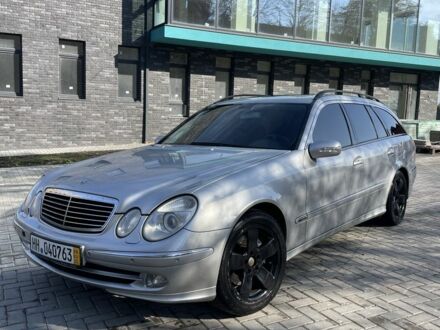 Серый Мерседес Е-Класс, объемом двигателя 3.2 л и пробегом 443 тыс. км за 3500 $, фото 1 на Automoto.ua