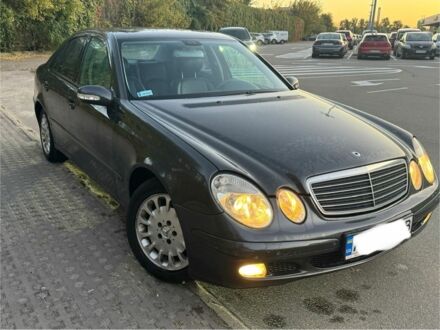 Серый Мерседес Е-Класс, объемом двигателя 1.8 л и пробегом 30 тыс. км за 3850 $, фото 1 на Automoto.ua