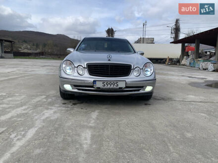 Мерседес Е-Класс 2003 в Рахове на Automoto.ua Серый Мерседес Е-Класс, объемом двигателя 2.7 л и пробегом 320 тыс. км за 5499 $, фото 1 на Automoto.ua