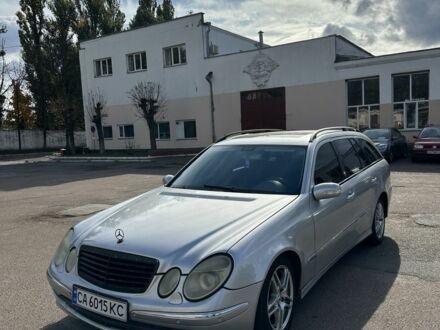 Мерседес Е-Клас 2003 у Черкасах на Automoto.ua Сірий Мерседес Е-Клас, об'ємом двигуна 2.7 л та пробігом 300 тис. км за 4500 $, фото 1 на Automoto.ua