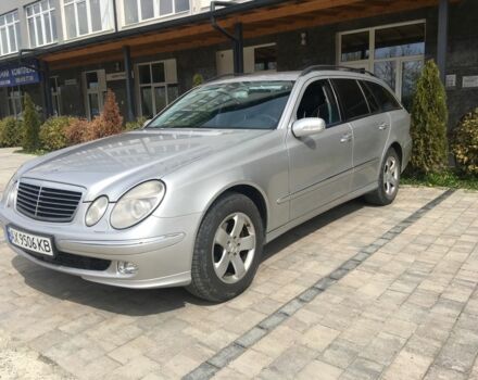 Серый Мерседес Е-Класс, объемом двигателя 2.7 л и пробегом 260 тыс. км за 6700 $, фото 1 на Automoto.ua