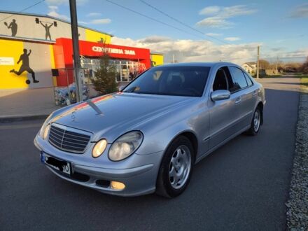 Сірий Мерседес Е-Клас, об'ємом двигуна 2.2 л та пробігом 412 тис. км за 5500 $, фото 1 на Automoto.ua