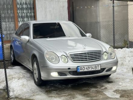 Серый Мерседес Е-Класс, объемом двигателя 2.7 л и пробегом 450 тыс. км за 5200 $, фото 1 на Automoto.ua