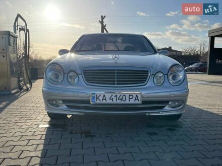 Сірий Мерседес Е-Клас, об'ємом двигуна 3.2 л та пробігом 300 тис. км за 7700 $, фото 1 на Automoto.ua