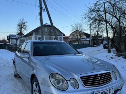 Сірий Мерседес Е-Клас, об'ємом двигуна 1.8 л та пробігом 251 тис. км за 5900 $, фото 1 на Automoto.ua