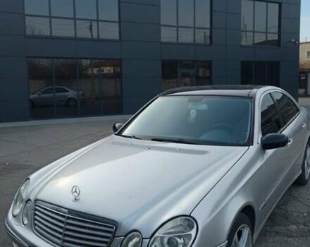 Серый Мерседес Е-Класс, объемом двигателя 2.69 л и пробегом 350 тыс. км за 6600 $, фото 1 на Automoto.ua