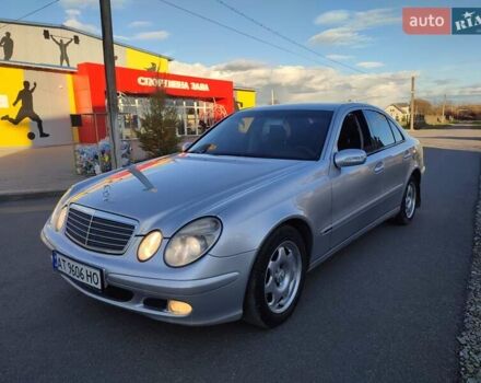 Сірий Мерседес Е-Клас, об'ємом двигуна 2.15 л та пробігом 412 тис. км за 5600 $, фото 1 на Automoto.ua