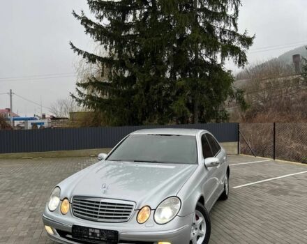 Сірий Мерседес Е-Клас, об'ємом двигуна 0 л та пробігом 320 тис. км за 5200 $, фото 1 на Automoto.ua