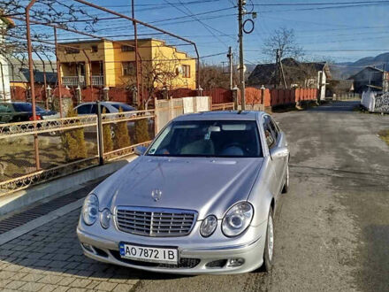 Серый Мерседес Е-Класс, объемом двигателя 1.8 л и пробегом 110 тыс. км за 14000 $, фото 1 на Automoto.ua