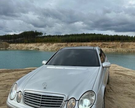 Серый Мерседес Е-Класс, объемом двигателя 2.7 л и пробегом 280 тыс. км за 3300 $, фото 1 на Automoto.ua