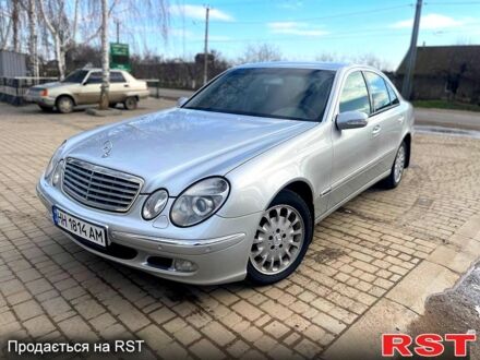 Серый Мерседес Е-Класс, объемом двигателя 2.6 л и пробегом 248 тыс. км за 6599 $, фото 1 на Automoto.ua