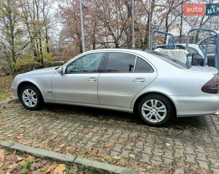 Серый Мерседес Е-Класс, объемом двигателя 1.8 л и пробегом 292 тыс. км за 6900 $, фото 1 на Automoto.ua