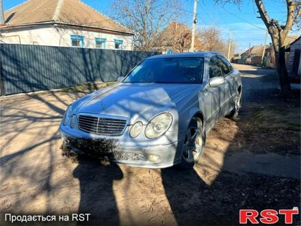 Серый Мерседес Е-Класс, объемом двигателя 2.6 л и пробегом 0 тыс. км за 4700 $, фото 1 на Automoto.ua
