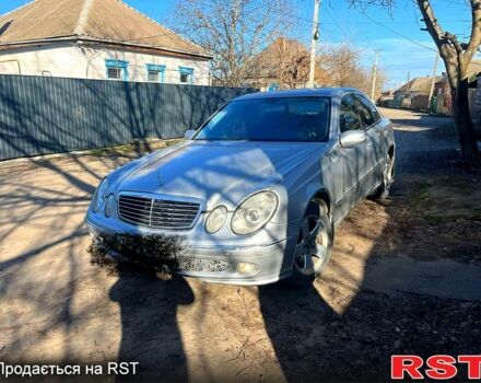 Серый Мерседес Е-Класс, объемом двигателя 2.6 л и пробегом 0 тыс. км за 4700 $, фото 1 на Automoto.ua