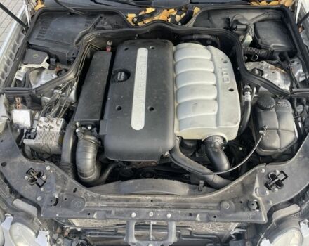 Серый Мерседес Е-Класс, объемом двигателя 2.7 л и пробегом 200 тыс. км за 8000 $, фото 1 на Automoto.ua