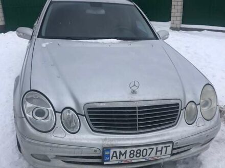 Серый Мерседес Е-Класс, объемом двигателя 2.15 л и пробегом 460 тыс. км за 5600 $, фото 1 на Automoto.ua