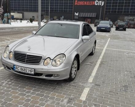Серый Мерседес Е-Класс, объемом двигателя 1.8 л и пробегом 340 тыс. км за 6250 $, фото 1 на Automoto.ua