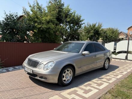 Сірий Мерседес Е-Клас, об'ємом двигуна 2.1 л та пробігом 310 тис. км за 4499 $, фото 1 на Automoto.ua