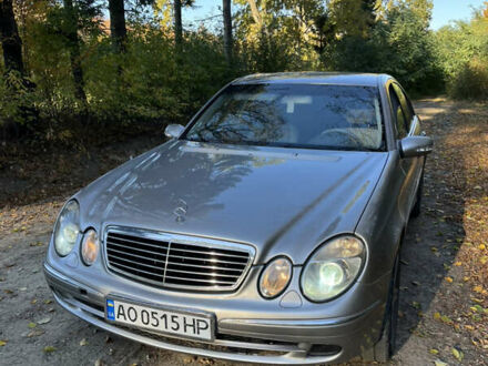 Серый Мерседес Е-Класс, объемом двигателя 3.2 л и пробегом 400 тыс. км за 7000 $, фото 1 на Automoto.ua