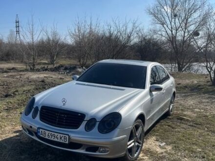 Серый Мерседес Е-Класс, объемом двигателя 1.8 л и пробегом 368 тыс. км за 6500 $, фото 1 на Automoto.ua