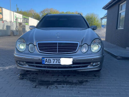 Мерседес Е-Класс 2004 в Виннице на Automoto.ua Серый Мерседес Е-Класс, объемом двигателя 3.2 л и пробегом 271 тыс. км за 7300 $, фото 1 на Automoto.ua