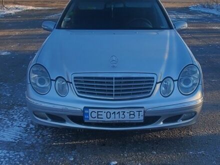 Сірий Мерседес Е-Клас, об'ємом двигуна 2.1 л та пробігом 400 тис. км за 5000 $, фото 1 на Automoto.ua