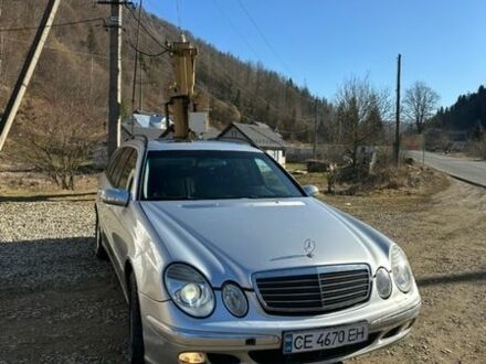 Сірий Мерседес Е-Клас, об'ємом двигуна 2.2 л та пробігом 350 тис. км за 4800 $, фото 1 на Automoto.ua
