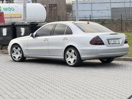 Серый Мерседес Е-Класс, объемом двигателя 3.22 л и пробегом 408 тыс. км за 8200 $, фото 1 на Automoto.ua