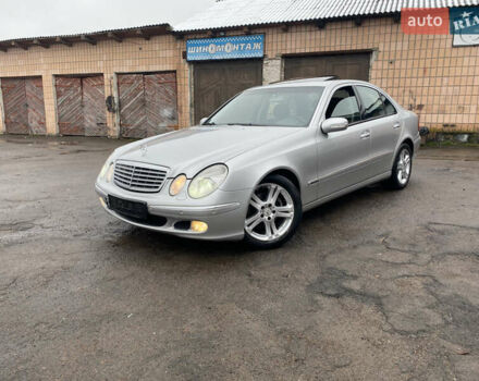 Серый Мерседес Е-Класс, объемом двигателя 3.2 л и пробегом 272 тыс. км за 3850 $, фото 1 на Automoto.ua