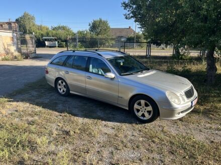 Сірий Мерседес Е-Клас, об'ємом двигуна 3.2 л та пробігом 430 тис. км за 4800 $, фото 1 на Automoto.ua