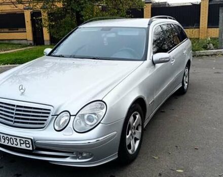 Серый Мерседес Е-Класс, объемом двигателя 3.2 л и пробегом 411 тыс. км за 6500 $, фото 1 на Automoto.ua
