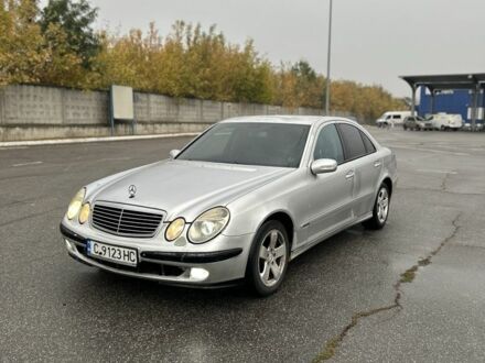 Мерседес Е-Класс 2004 в Харькове на Automoto.ua Серый Мерседес Е-Класс, объемом двигателя 2.7 л и пробегом 259 тыс. км за 2950 $, фото 1 на Automoto.ua