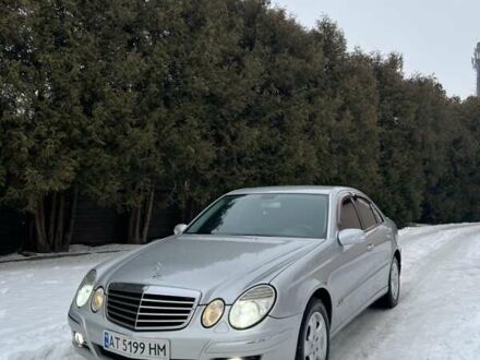 Серый Мерседес Е-Класс, объемом двигателя 2.69 л и пробегом 353 тыс. км за 7200 $, фото 1 на Automoto.ua