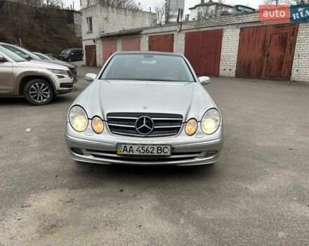 Серый Мерседес Е-Класс, объемом двигателя 2.2 л и пробегом 365 тыс. км за 5500 $, фото 1 на Automoto.ua