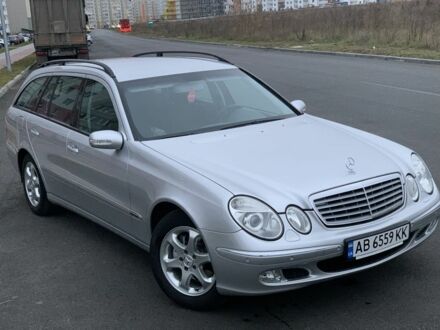 Сірий Мерседес Е-Клас, об'ємом двигуна 2 л та пробігом 240 тис. км за 7750 $, фото 1 на Automoto.ua