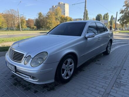 Сірий Мерседес Е-Клас, об'ємом двигуна 2.2 л та пробігом 360 тис. км за 2408 $, фото 1 на Automoto.ua