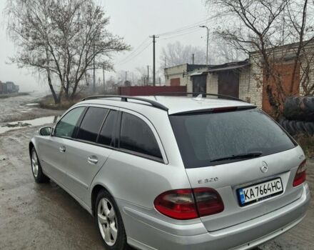 Серый Мерседес Е-Класс, объемом двигателя 2.1 л и пробегом 313 тыс. км за 4500 $, фото 1 на Automoto.ua