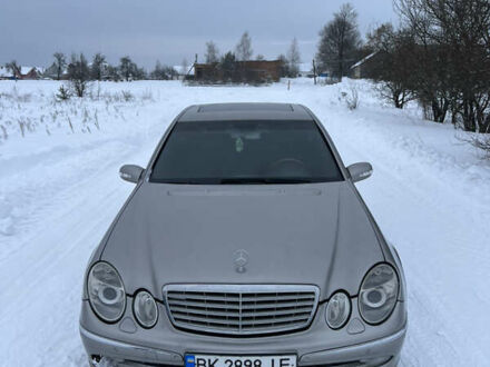 Сірий Мерседес Е-Клас, об'ємом двигуна 2.7 л та пробігом 332 тис. км за 6300 $, фото 1 на Automoto.ua