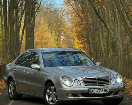 Сірий Мерседес Е-Клас, об'ємом двигуна 2.2 л та пробігом 412 тис. км за 6300 $, фото 1 на Automoto.ua
