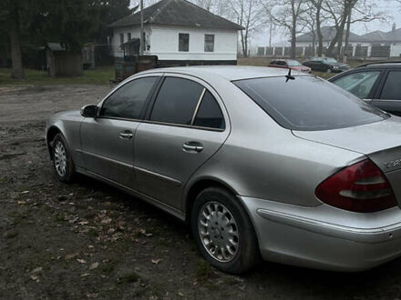 Сірий Мерседес Е-Клас, об'ємом двигуна 3.22 л та пробігом 340 тис. км за 4200 $, фото 1 на Automoto.ua