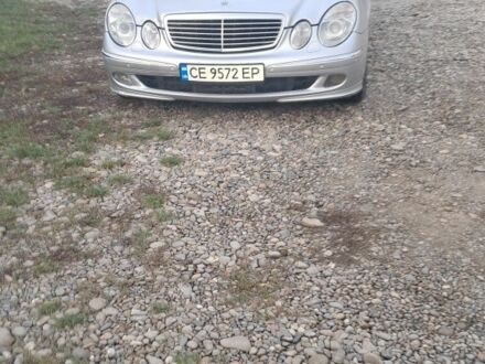 Серый Мерседес Е-Класс, объемом двигателя 2.2 л и пробегом 425 тыс. км за 6200 $, фото 1 на Automoto.ua