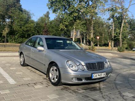 Сірий Мерседес Е-Клас, об'ємом двигуна 1.8 л та пробігом 299 тис. км за 6600 $, фото 1 на Automoto.ua