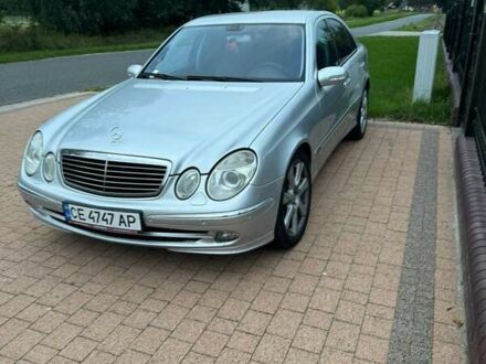 Сірий Мерседес Е-Клас, об'ємом двигуна 2.99 л та пробігом 328 тис. км за 8350 $, фото 1 на Automoto.ua