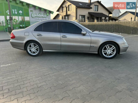 Мерседес Е-Класс 2005 в Вараш (Кузнецовск) на Automoto.ua Серый Мерседес Е-Класс, объемом двигателя 3 л и пробегом 362 тыс. км за 8500 $, фото 1 на Automoto.ua