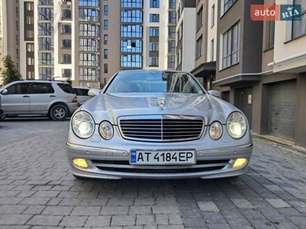 Мерседес Е-Класс 2005 в Ивано-Франковске на Automoto.ua Серый Мерседес Е-Класс, объемом двигателя 2.2 л и пробегом 354 тыс. км за 8500 $, фото 1 на Automoto.ua