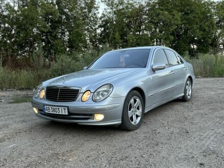 Серый Мерседес Е-Класс, объемом двигателя 3 л и пробегом 360 тыс. км за 9500 $, фото 1 на Automoto.ua