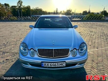 Серый Мерседес Е-Класс, объемом двигателя 3.2 л и пробегом 340 тыс. км за 7400 $, фото 1 на Automoto.ua