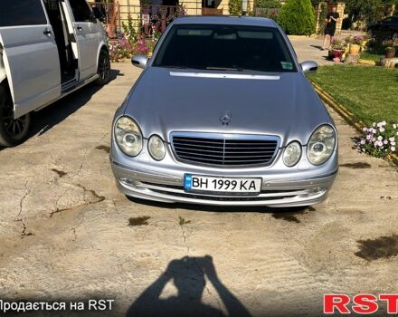 Сірий Мерседес Е-Клас, об'ємом двигуна 3.2 л та пробігом 285 тис. км за 7500 $, фото 1 на Automoto.ua